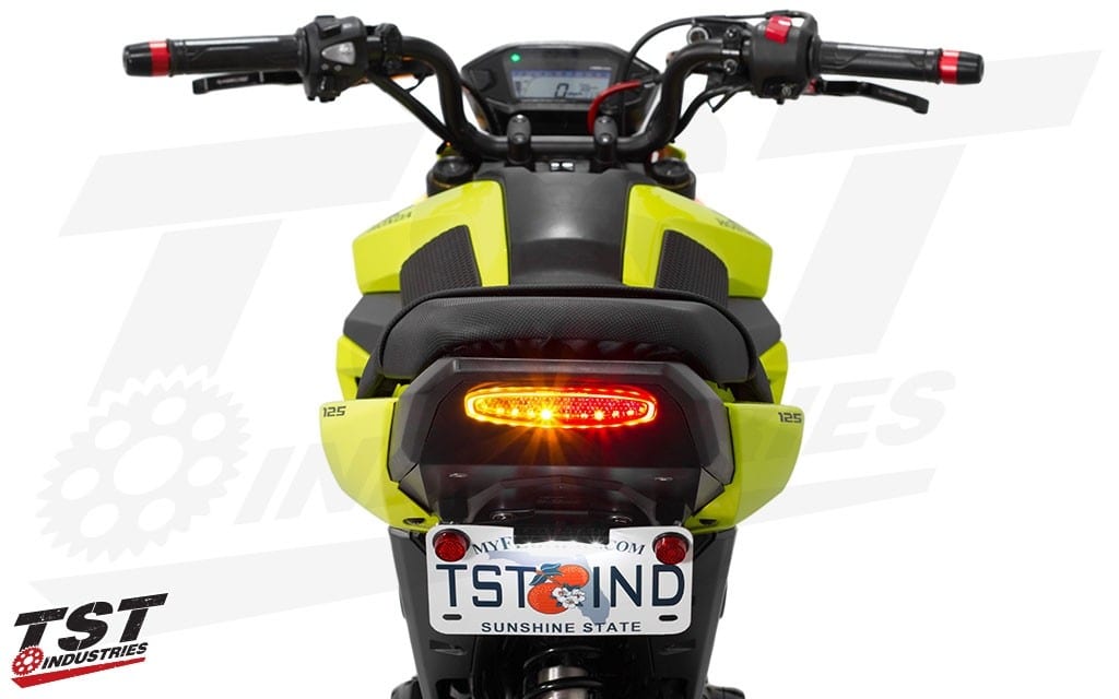 TST グロム (13-20) 用 ウィンカー内蔵 LEDテールライト